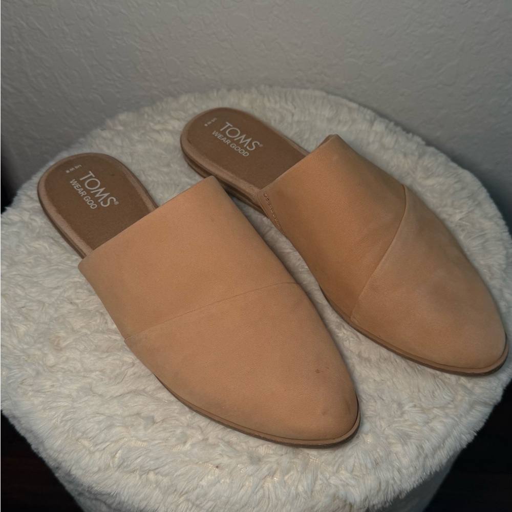 TOMS Women's Beige Leather Mules